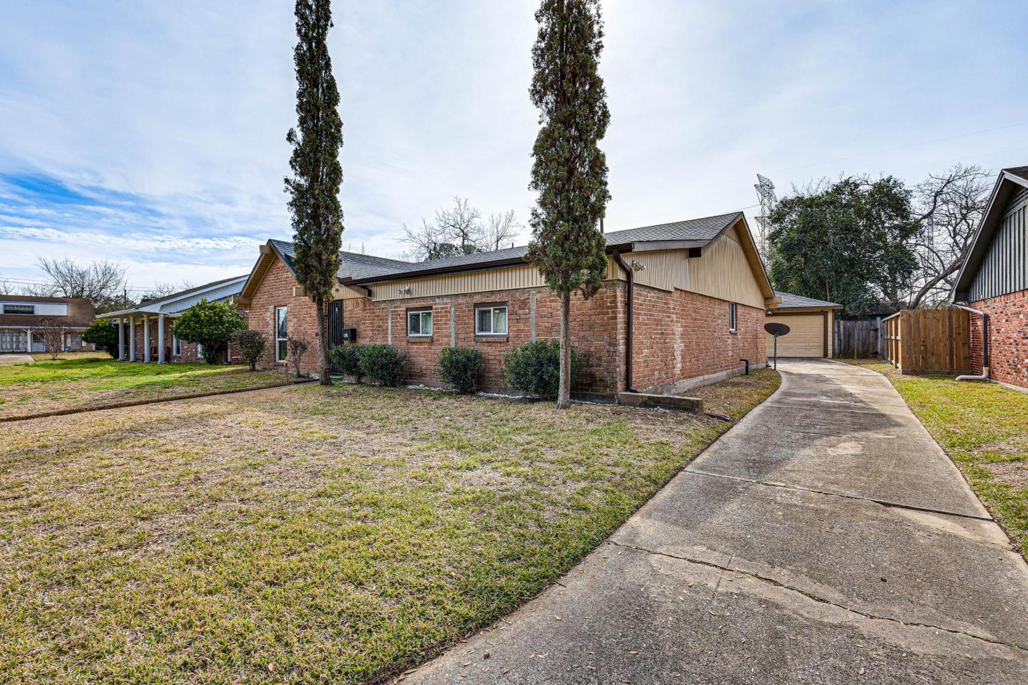 Quiet Houston Home With Porch - Near Park And Trails! Exterior foto